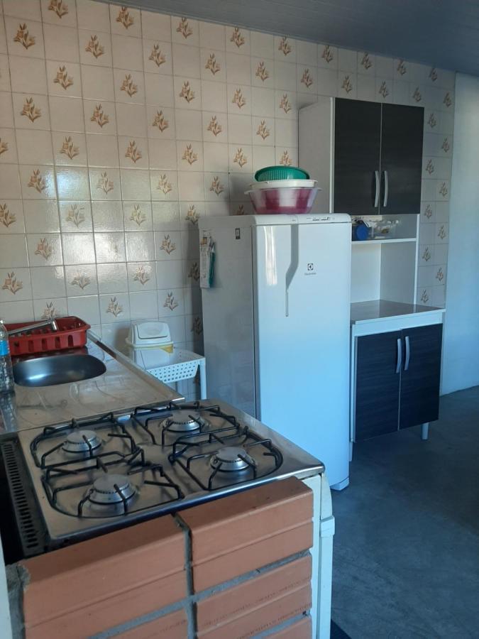 Kitnet Em Matinhos Pr Villa Buitenkant foto